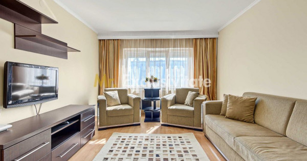 Central-Eremia, ap. 3 camere, 2 băi + boxă,proaspăt zugrăvit, et.2