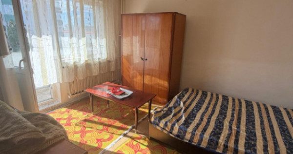 Garsonieră decomandata, 35 mp , etaj 2/4, zona Lapus Arges,