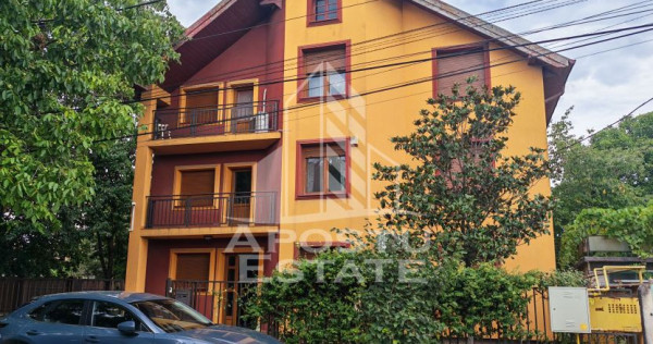 Casa individuala de vanzare cu 11 camere, an 2000, Lipovei, Timisoara
