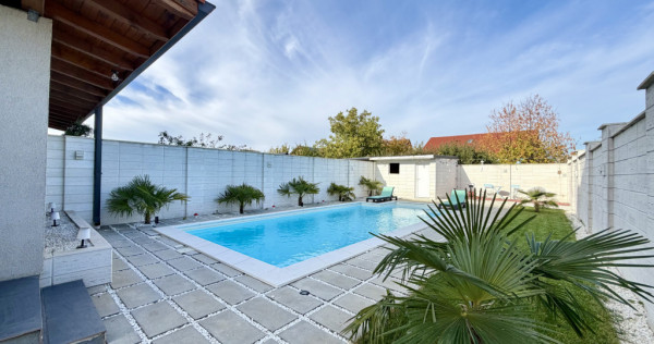 Duplex cu piscina si sala fitness, 4 camere, 113 mp utili -