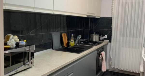 Traina, zona Mara, 3 camere, etaj 3
