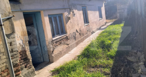 Casa de vanzare, 79 mp, zona Gherla