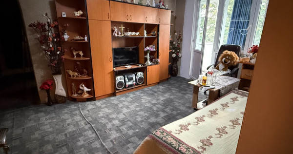 Apartament 3 camre Titan