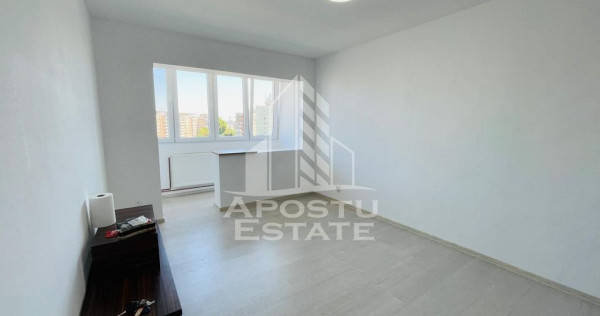 Apartament 4 Camere/Spațios și Luminos/Etaj 7 &ndash; Zona Vlaicu/72 mp