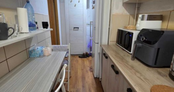 Apartament 2 camere Armoniei cu loc de parcare