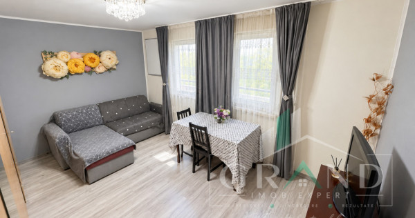 Ap 4 camere | 2 băi | Balcon | zona Mănăștur/Primăverii
